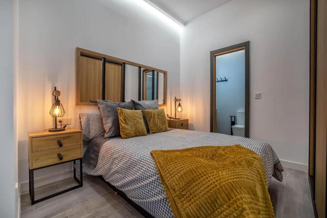 Garesc Lofts Apartment Cordoba Spain